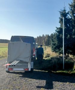 Schilderpfosten betoniert